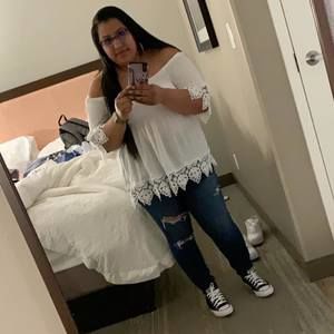 Meet your Posher, Iovanna